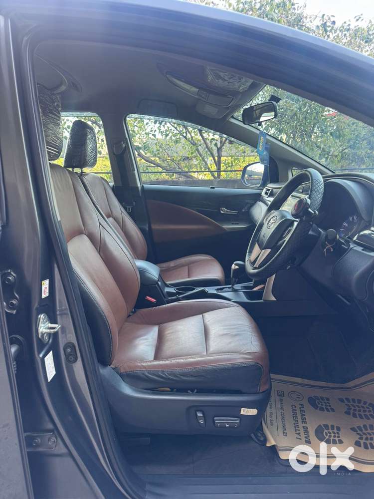 Toyota Innova Crysta 2.8 Z, 2016, Diesel