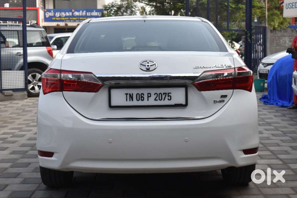 Toyota Corolla Altis 2013-2017 D-4d G, 2015, Diesel