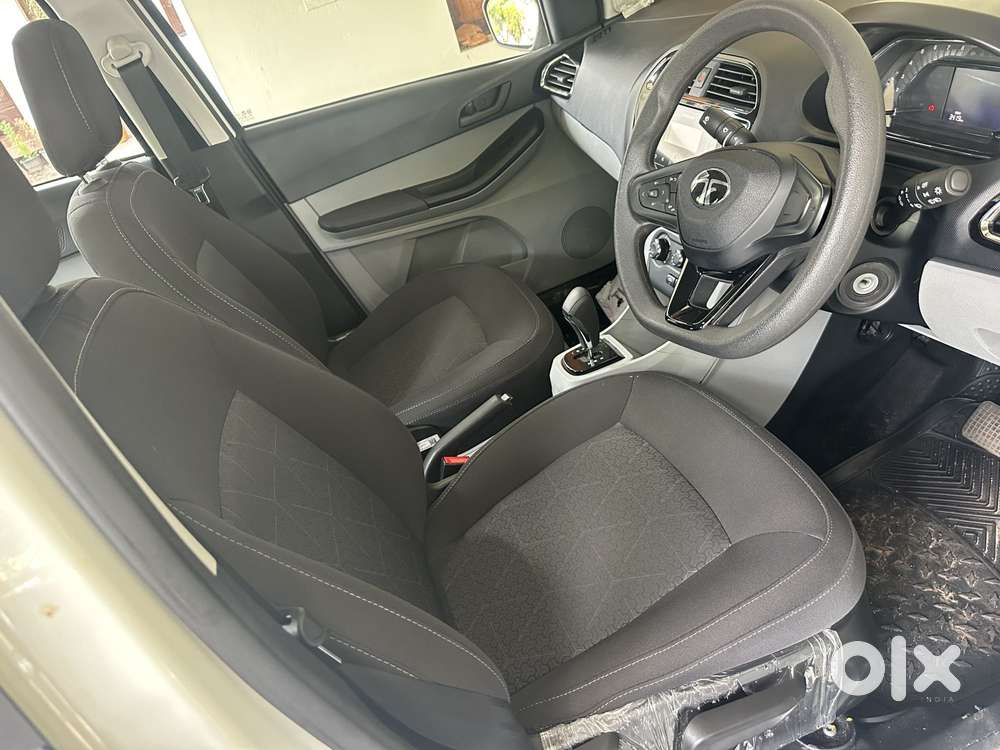 Tata Tiago 1.2 Revotron Xta, 2024, Petrol