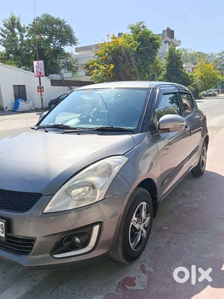 Maruti Suzuki Swift Vxi, 2015, Petrol