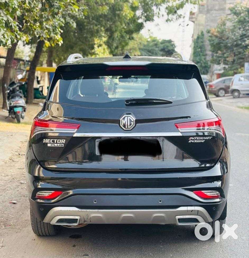 Mg Hector Plus Sharp Hybrid Petrol, 2022, Petrol