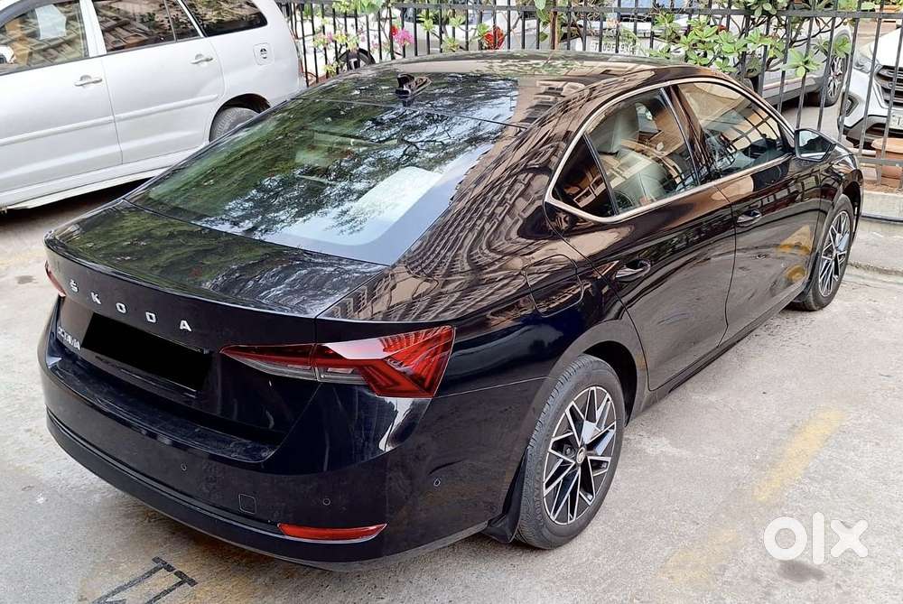 Skoda Octavia 2.0 L K Tsi At, 2022, Petrol