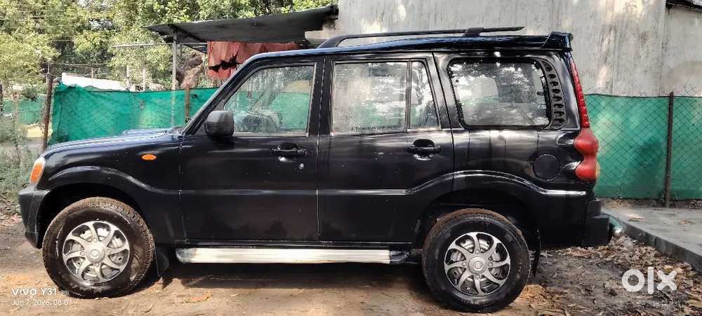 Mahindra Scorpio 2010 Diesel Well Maintained + Good Condition
