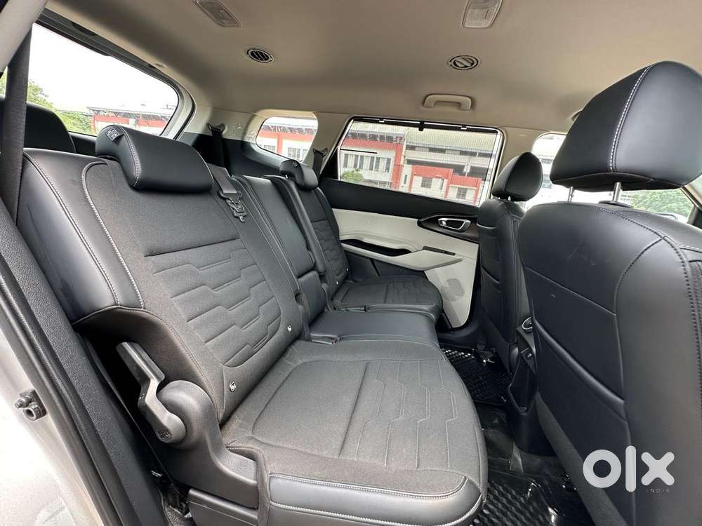 Kia Carens Clavis Htk, 2025, Petrol