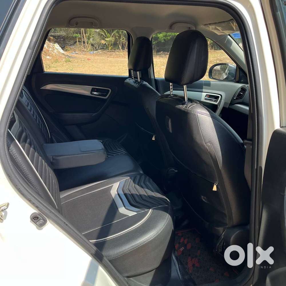 Maruti Suzuki Vitara Brezza 1.5 Zxi At, 2020, Petrol
