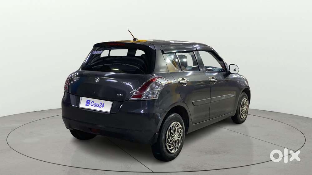 Maruti Suzuki Swift Vxi, 2015, Petrol