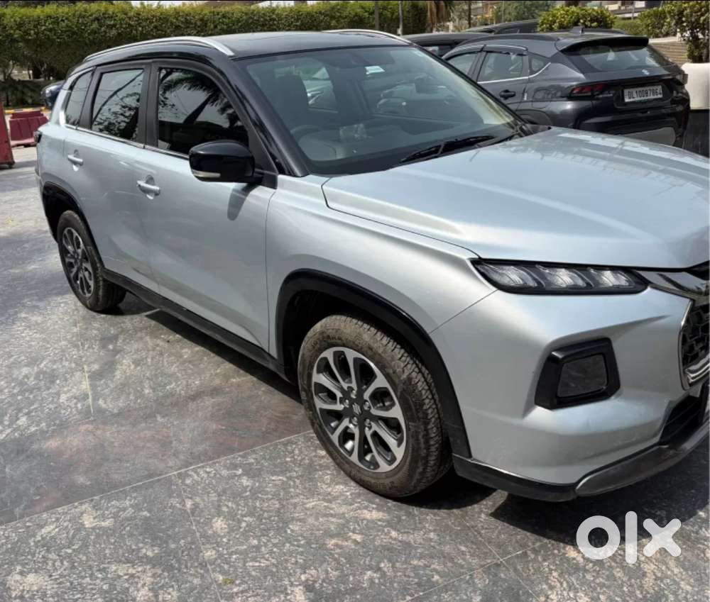 Maruti Suzuki Grand Vitara 1.5 Zeta Plus Dual Tone Intelligent Hybri..