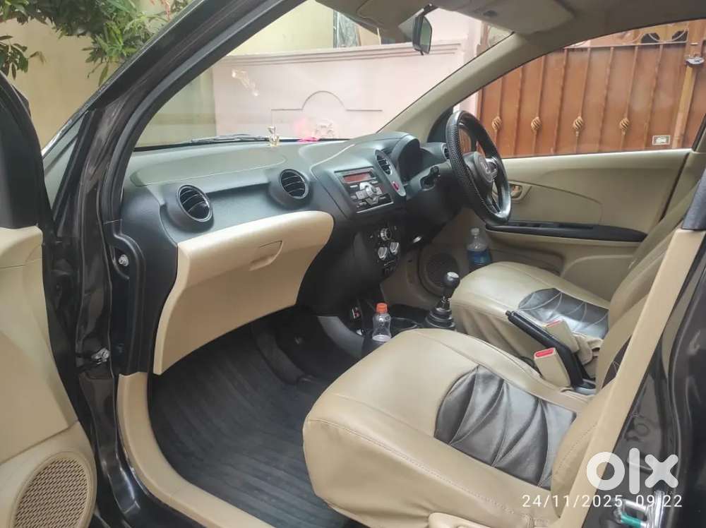 Honda Amaze 2015 Diesel Well Maintained