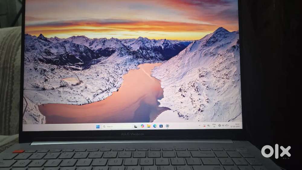 Asus Vivobook 15 - Intel Core i9 11th Gen (16GB RAM / 512GB SSD / 144H