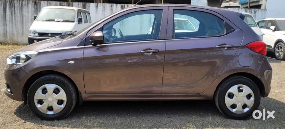 Tata Tiago 1.2 Revotron Xt, 2018, Petrol
