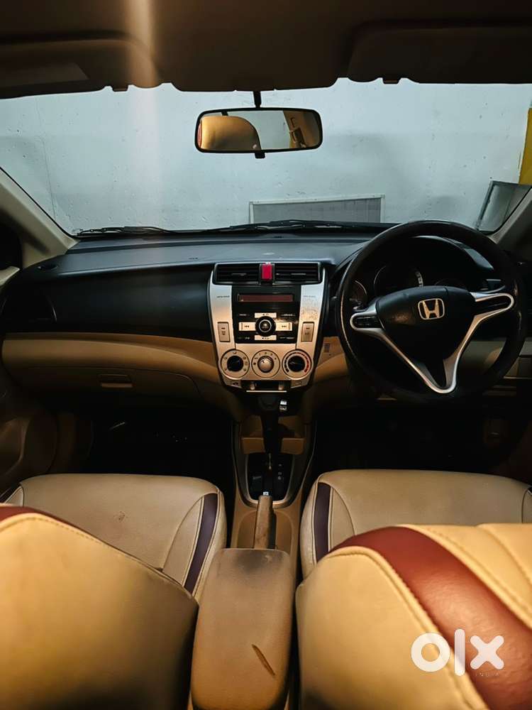 Honda City Petrol V At 2011