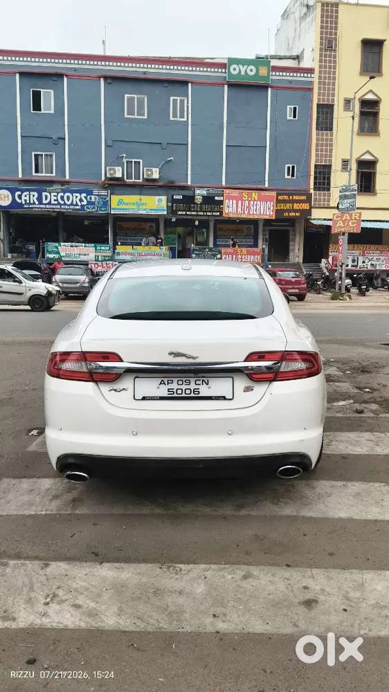 Jaguar Xfs Diesel 2012 Year