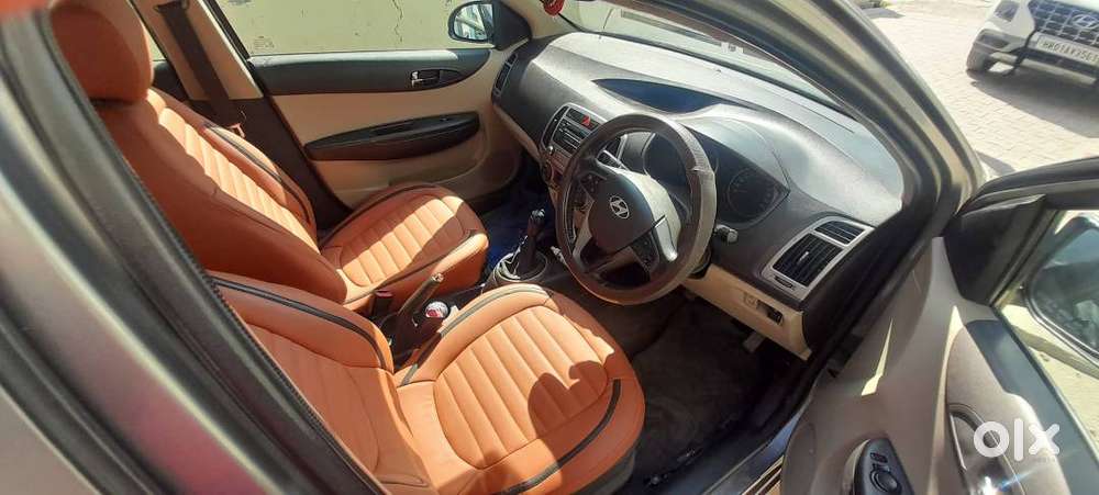 Hyundai I20 Sportz 2012 Diesel Well Maintained