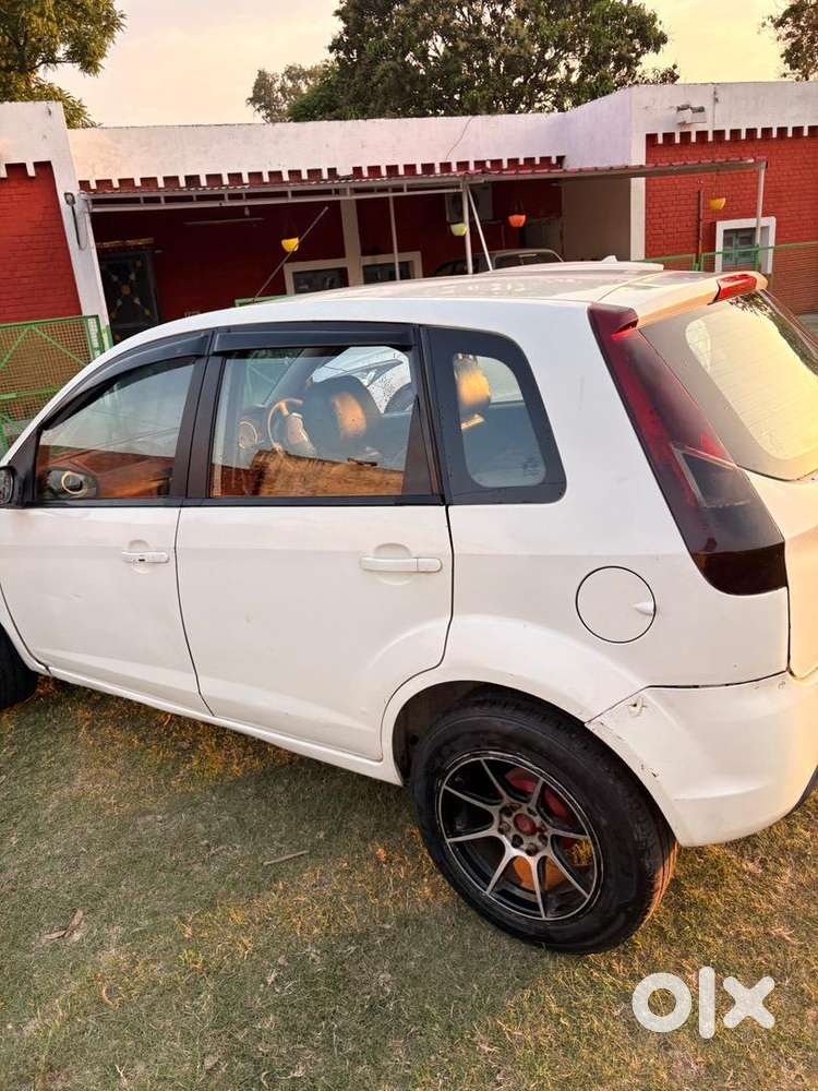 Ford Figo 2013 Diesel Well Maintained