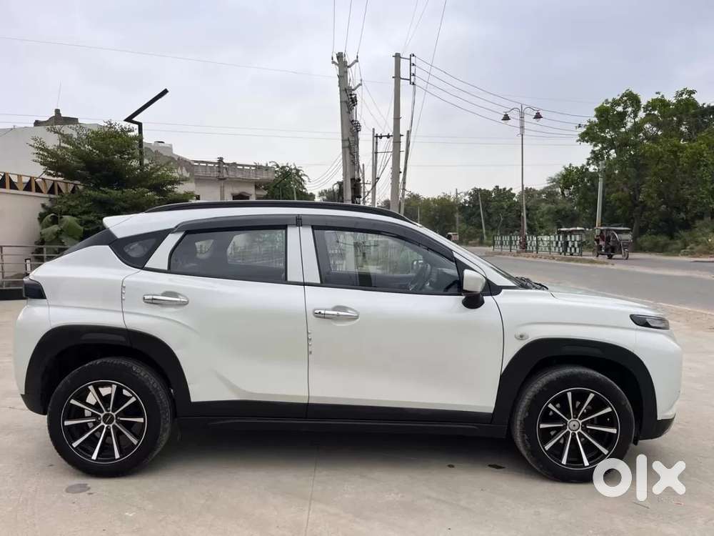 Maruti Suzuki Fronx Sigma 1.2l Mt, 2024, Petrol