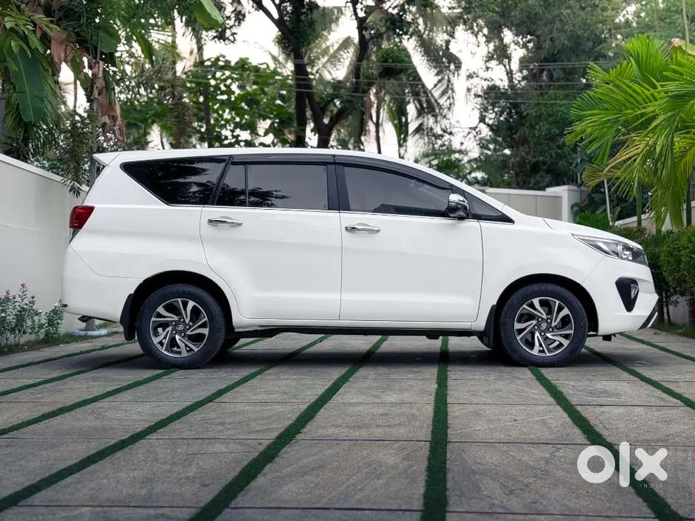 Toyota Innova Crysta 2021 2.4 G