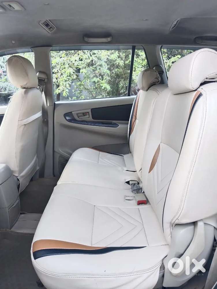 Toyota Innova 2.5 Diesel Manual 2014