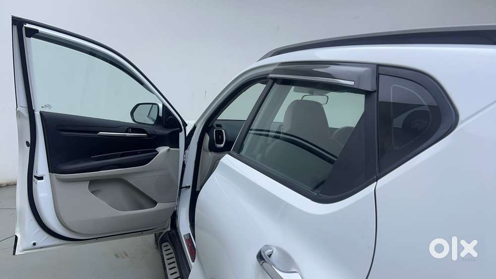 Kia Sonet Htx D, 2023, Petrol