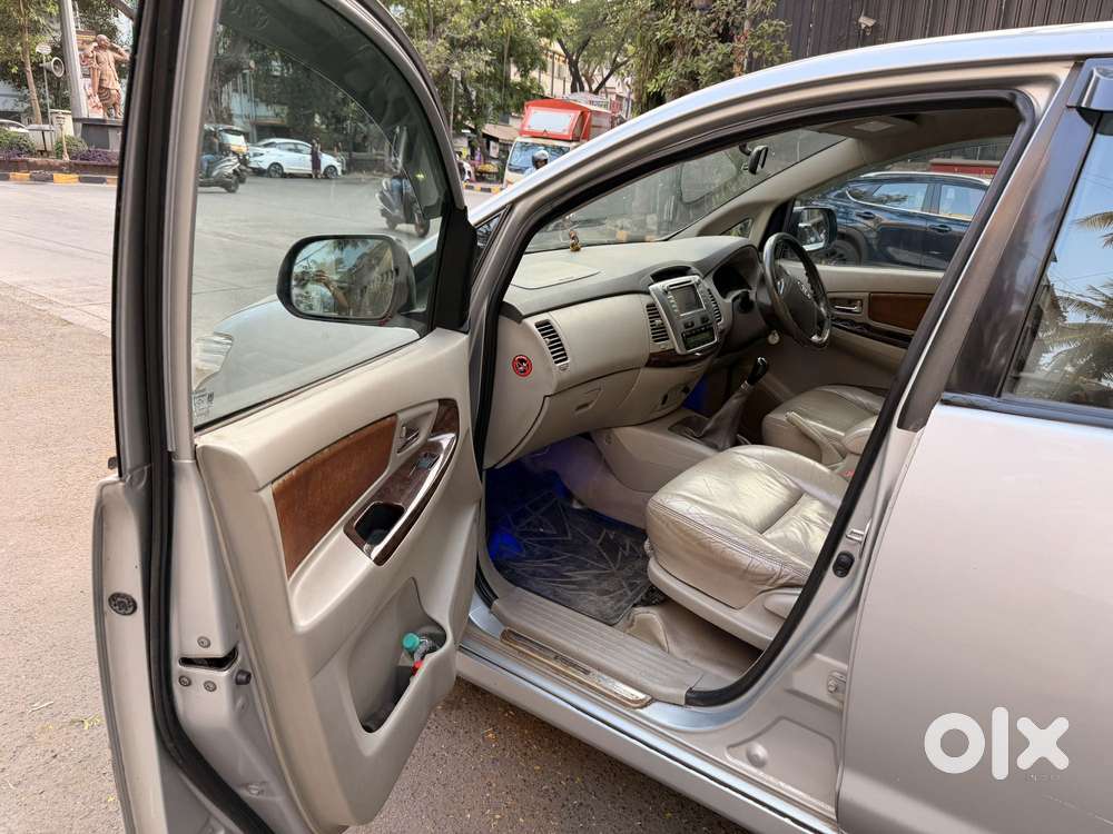 Toyota Innova 2.5 Vx (diesel) 7 Seater, 2013, Diesel
