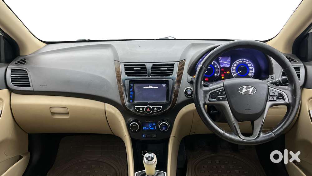 Hyundai Verna [2015-2018] Fluidic 4s 1.6 Vtvt Sx, 2015, Petrol