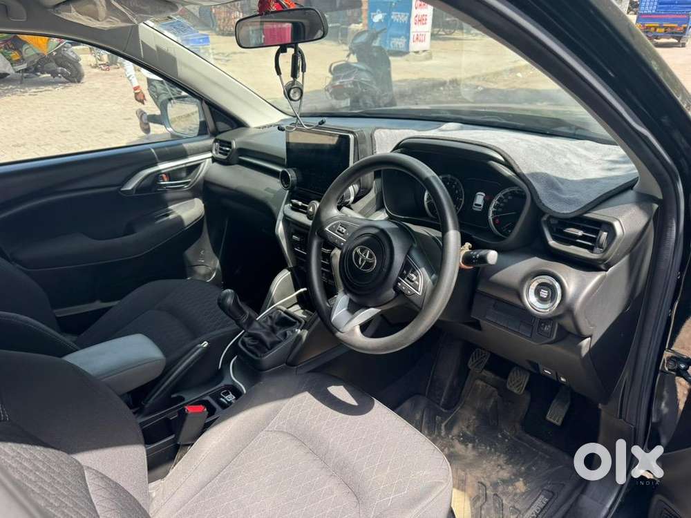 Toyota Car Manual 2025