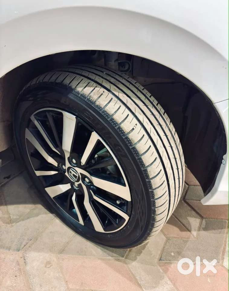 Honda City Zx Petrol Cvt, 2022, Petrol
