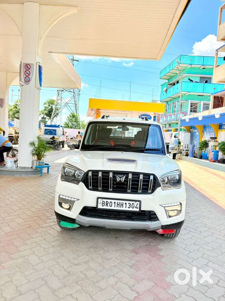 Mahindra Scorpio Classic 2023