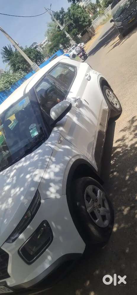 Hyundai Venue 1.2 E 2022 Manual