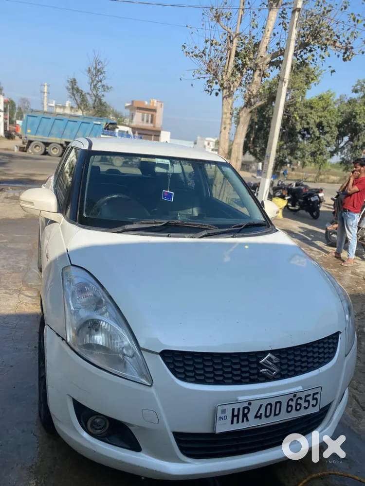 Maruti Suzuki Swift 2012 Diesel 238000 Km Driven