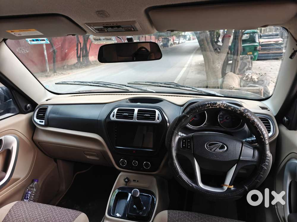 Mahindra Tuv 300 T8 Amt, 2015, Diesel