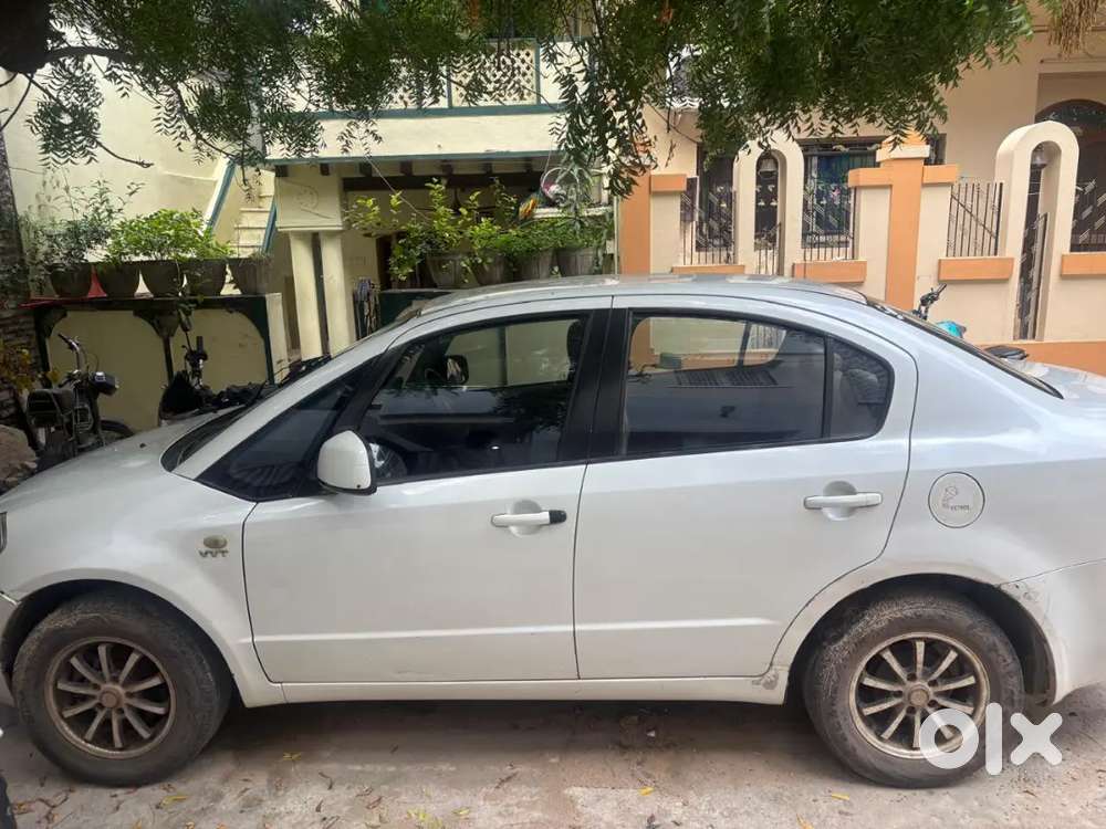 Maruti Suzuki Sx4 Vxi 2011
