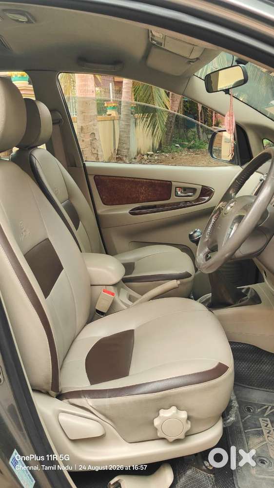 Toyota Innova 2.5 V 7 Str, 2014, Diesel
