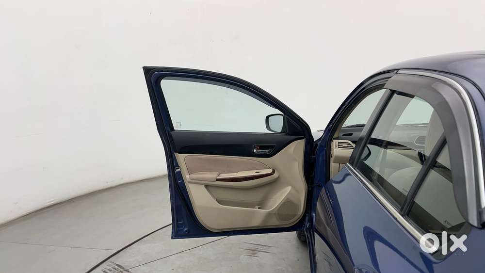 Maruti Suzuki Dzire 1.2 Zxi Plus Amt, 2018, Petrol