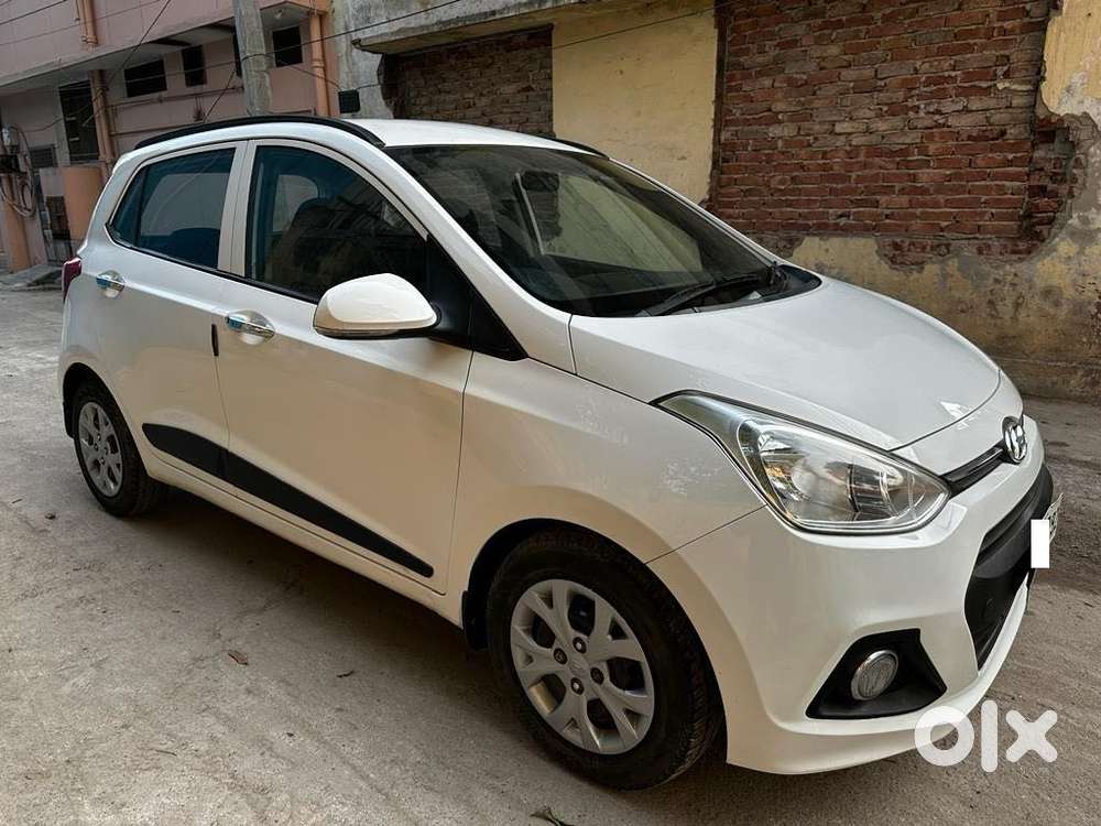Hyundai Grand I10 Sportz Dual Tone 1.2 Crdi, 2018, Diesel