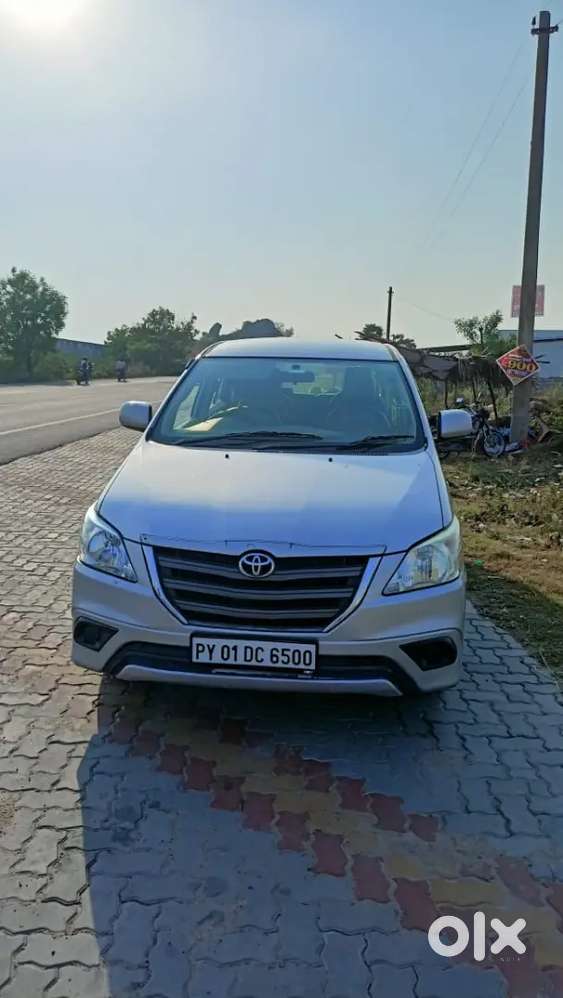 Toyota Innova 2014 Diesel 170000 Km Driven