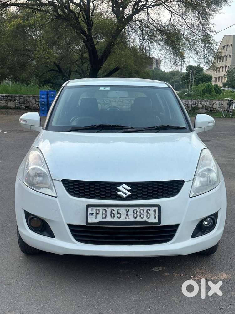 Maruti Suzuki Swift 1.2 Vxi (o), 2014, Petrol