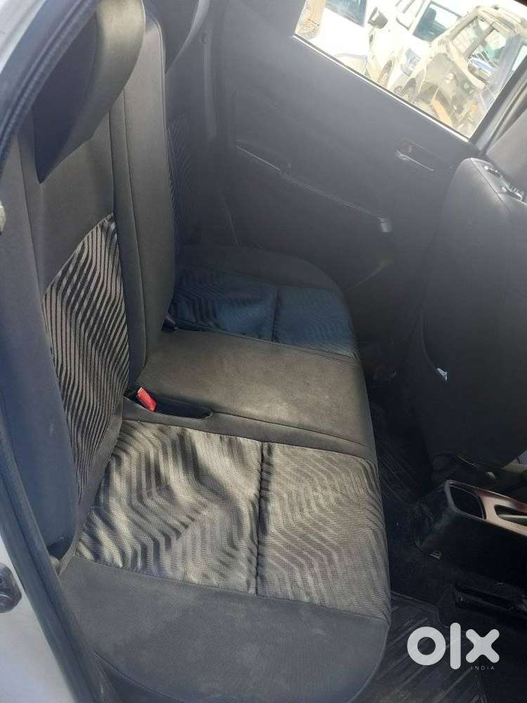 Maruti Suzuki Swift Vxi, 2019, Petrol