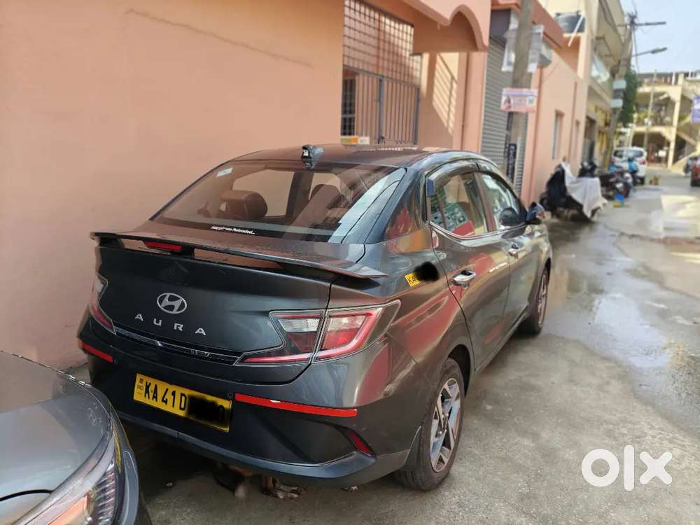 Hyundai Aura Fully Loaded Leather Interiors