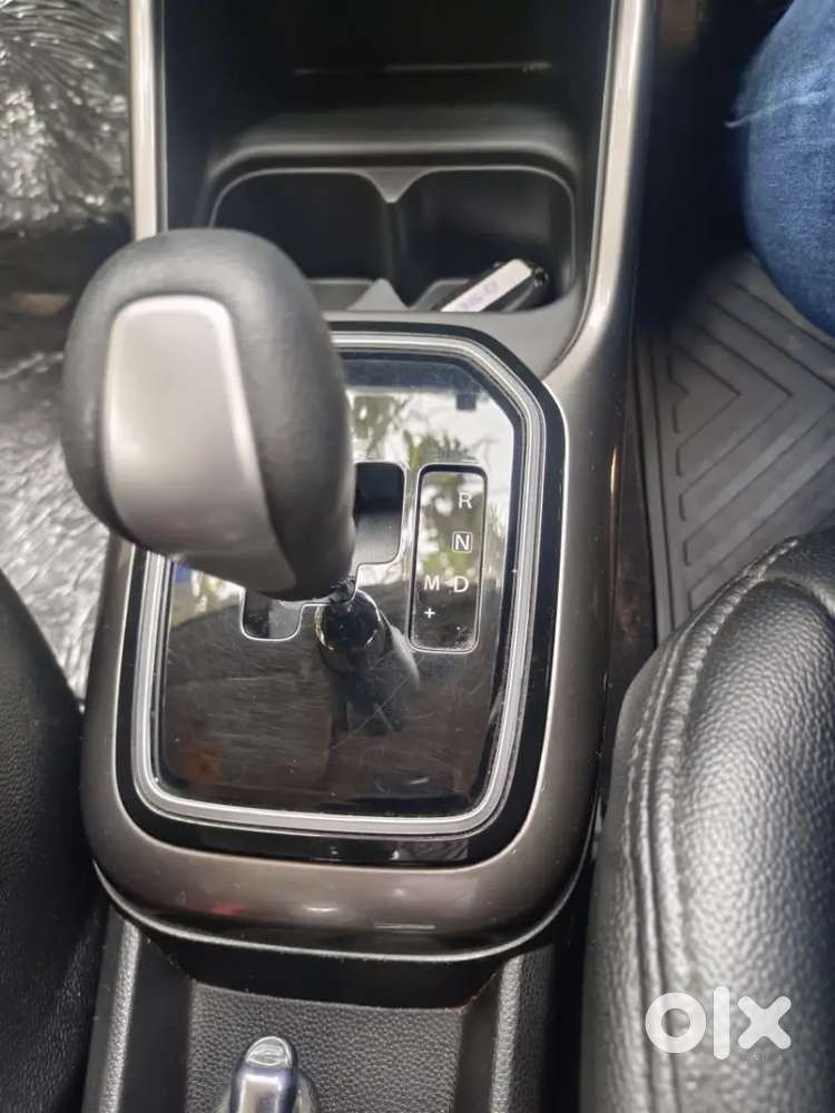 Maruti Suzuki Ignis 2017 Petrol Well Maintained