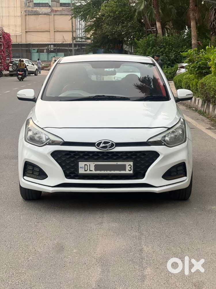 Hyundai I20 Sportz 1.2 Bs-iv, 2018, Petrol