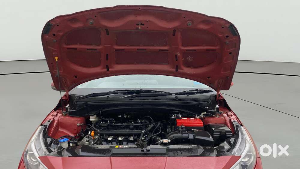 Hyundai New I20 1.2 Asta (o) Mt, 2021, Petrol