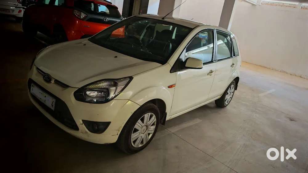 For Sale: Pristine Ford Figo 1.2 Zxi (petrol) – 59000 On Odo