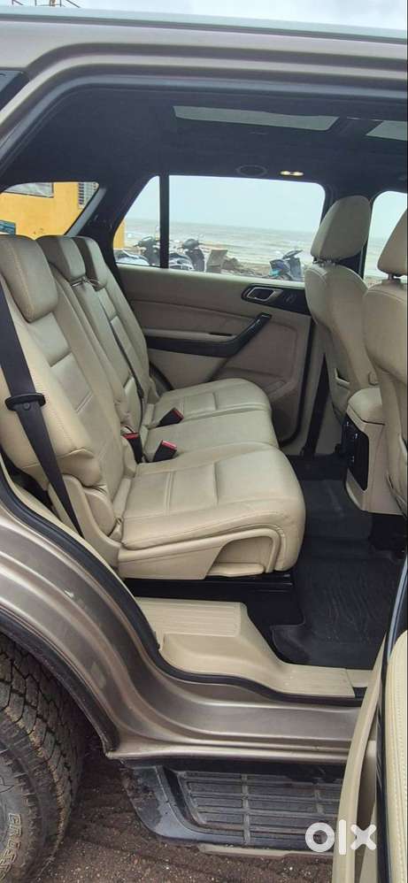 Ford Endeavour 3.2 Titanium Plus 4x4 At