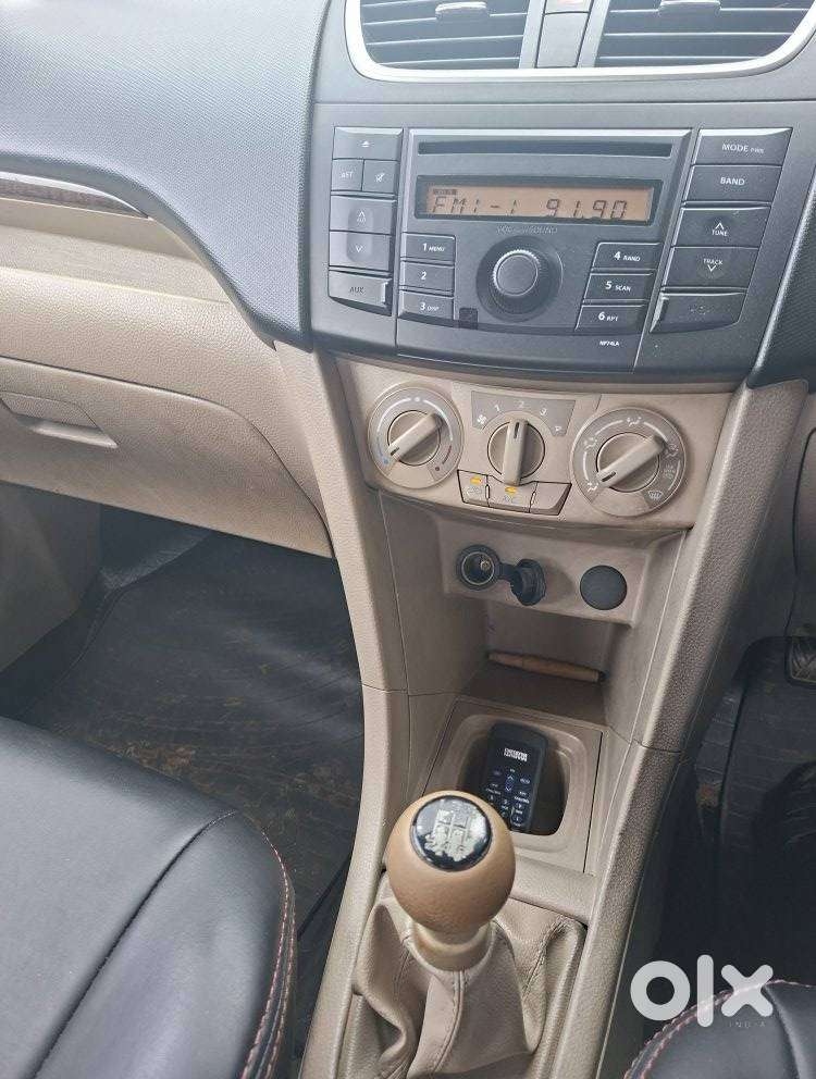 Maruti Suzuki Dzire 1.2 Vxi, 2014, Petrol
