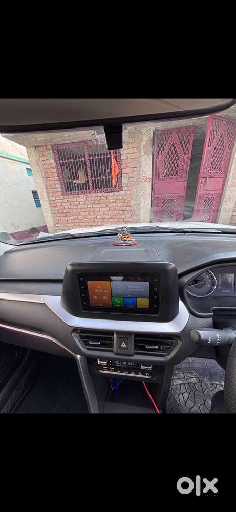 Maruti Suzuki Brezza 2023 Petrol Well Maintained