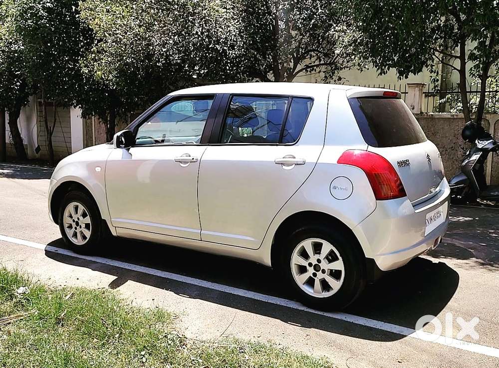 Maruti Suzuki Swift 1.3 Vxi, 2006, Petrol