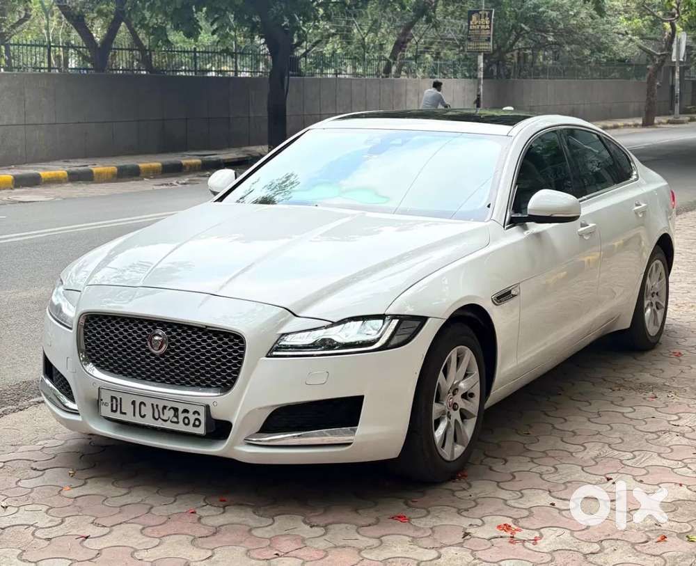 Jaguar Xf, 2016, Petrol