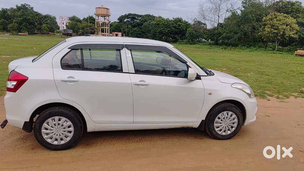 Maruti Suzuki Dzire 1.2 Lxi, 2021, Petrol