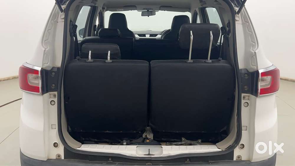 Renault Triber 1.0 Rxz Dual Tone, 2022, Petrol