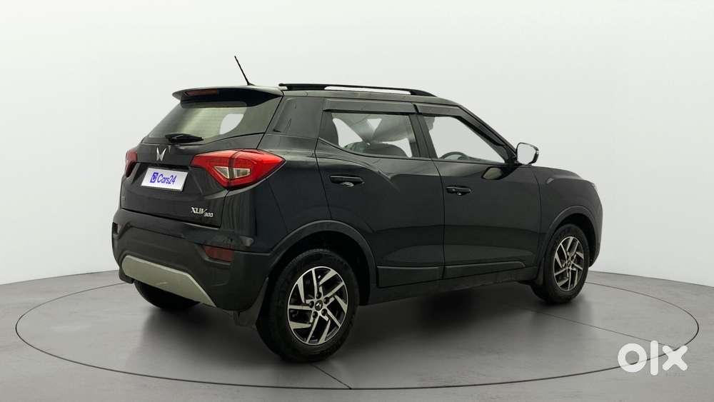 Mahindra Xuv300 W8 Option, 2023, Petrol